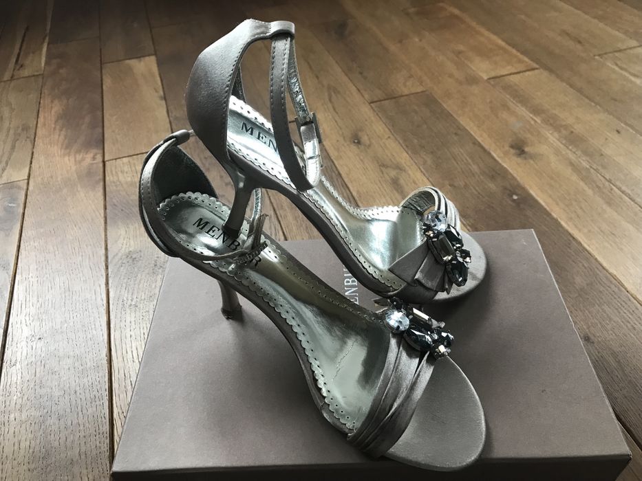 Szpilki/buty firmy MENBUR