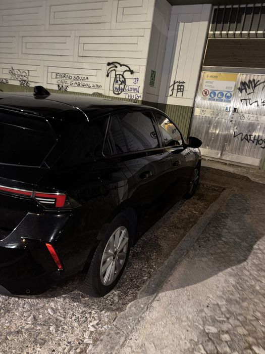 Alugo opel astra 2025