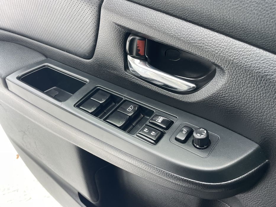 Свіжопригнана Subaru Impreza 1.6 2012р.в Автомат