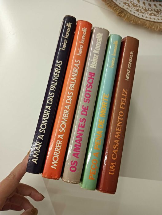 Clássicos do séc. XX – autor alemão – capa dura – lote ou unidades