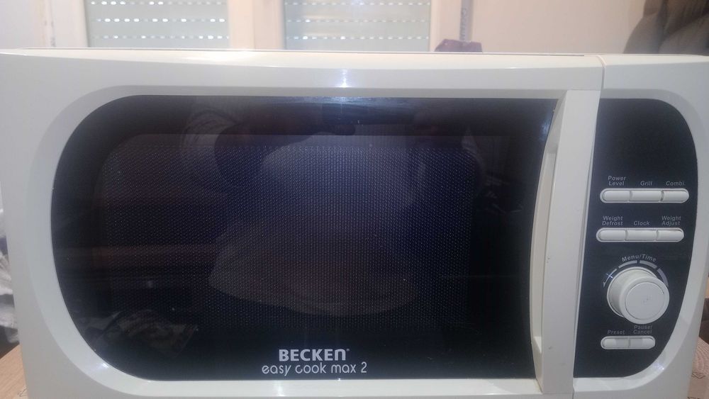 Microondas com grill