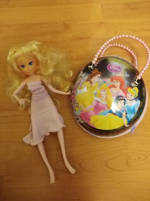 Barbie ляльки 4 шт + сумки