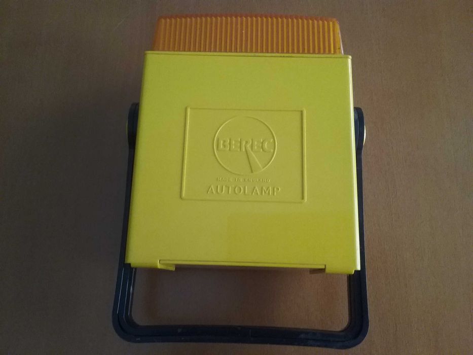 Lanterna sinalizadora de presença