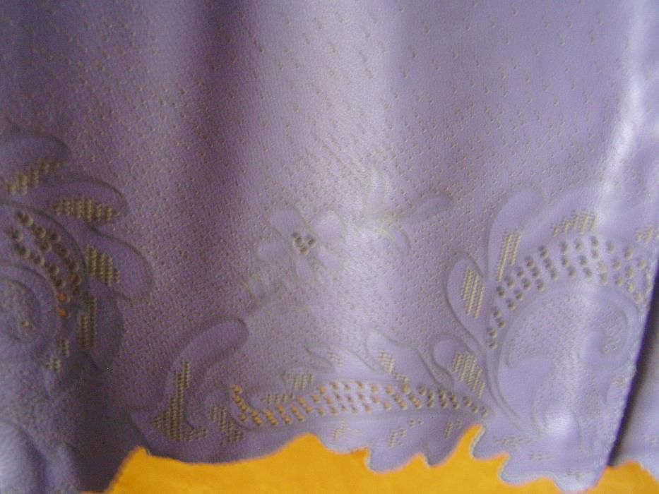 Жакет из натуральной кожи с отделкой под кружево