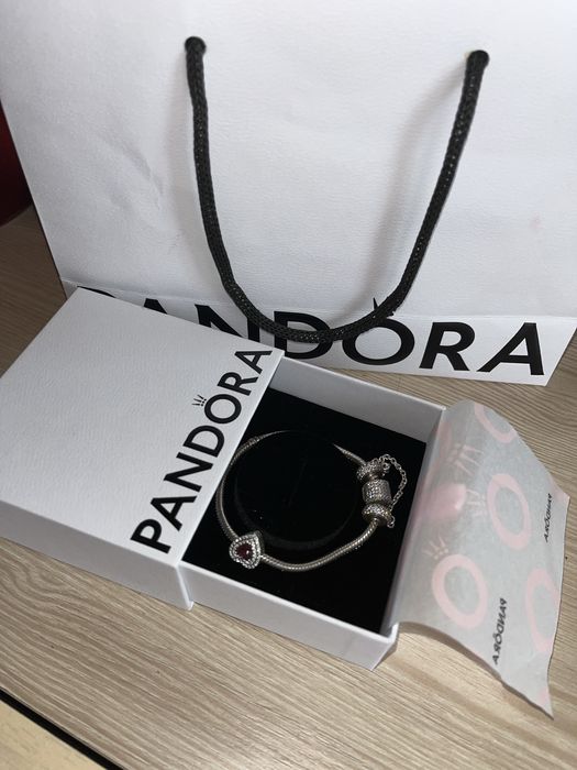 Оригінальний браслет PANDORA