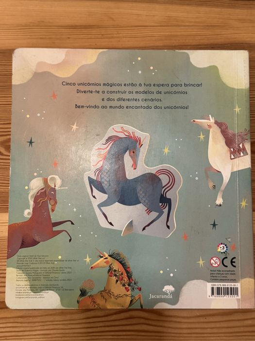 Livro Puzzle “ Constroi os teus unicórnios”