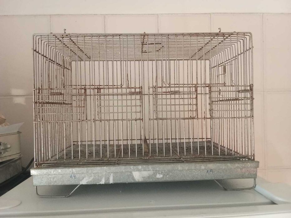 Vendo gaiolas em bom estado