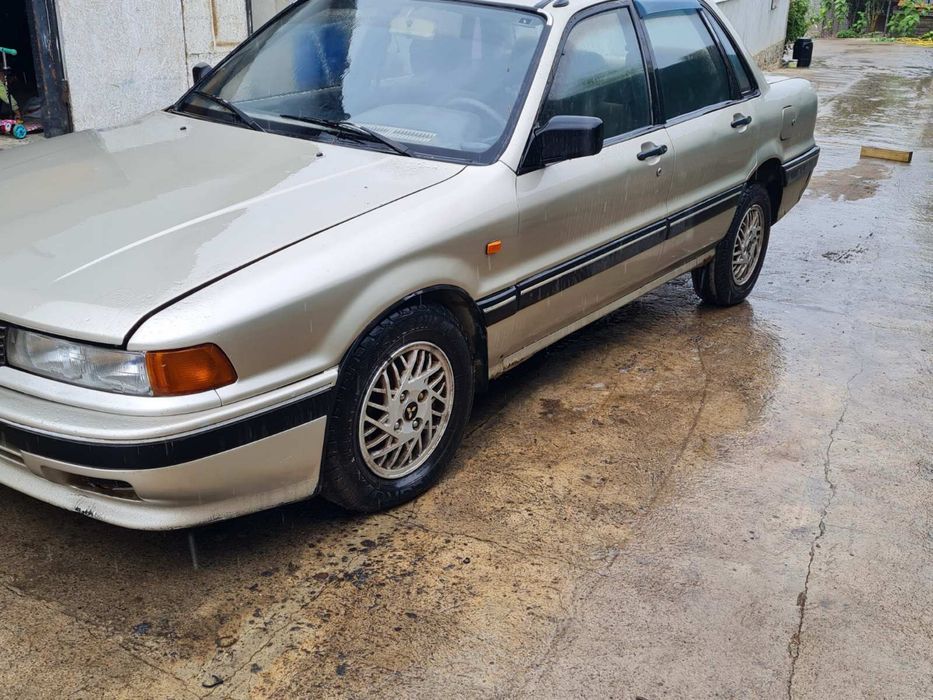 Капот міцубісі галант 6  88-92г mitsubishi