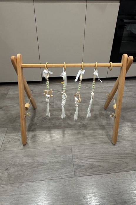 Тренажер стійка Монтессорі