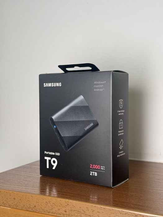 Samsung T9 2TB Czarny