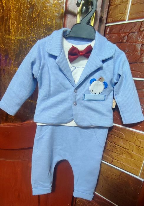 Костюм святковий трійка 3-6 місяці