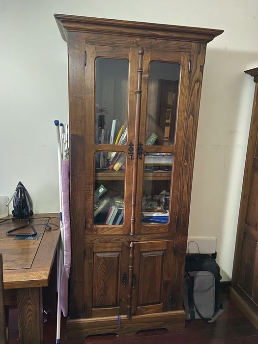 Móveis para Escritório/Quarto/Sala em Madeira Maciça