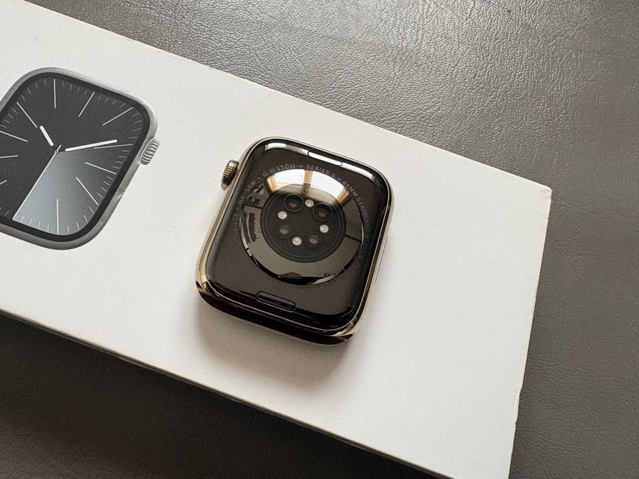 Stalowy steel Apple Watch 9 45mm cellular ZŁOTY komplet