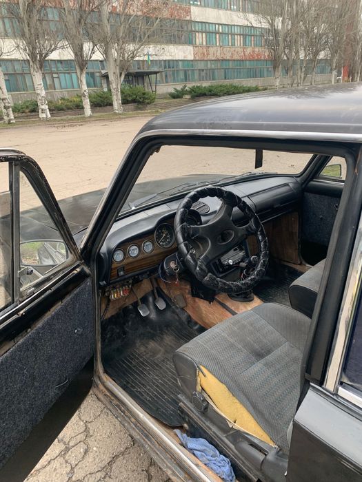 Продам срочно машину ВАЗ 2106