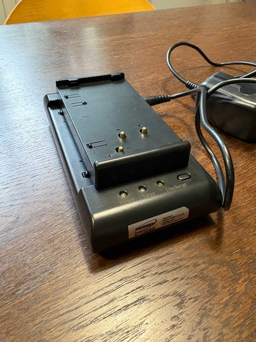 Ładowarka do akumulatorów SONY NP-33/55/66/77 Ni-Mh/Ni-Cd