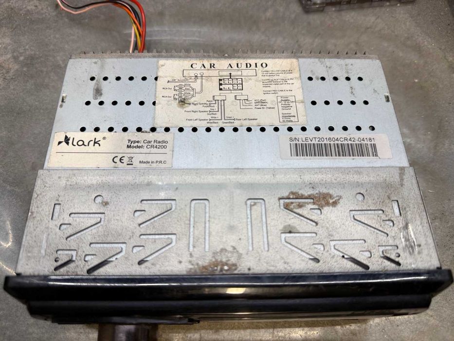 Radio CD Usb Sd Lark CR4200