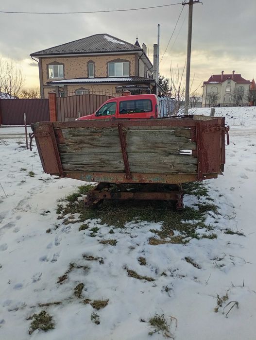 Запчастини до газон та зіл