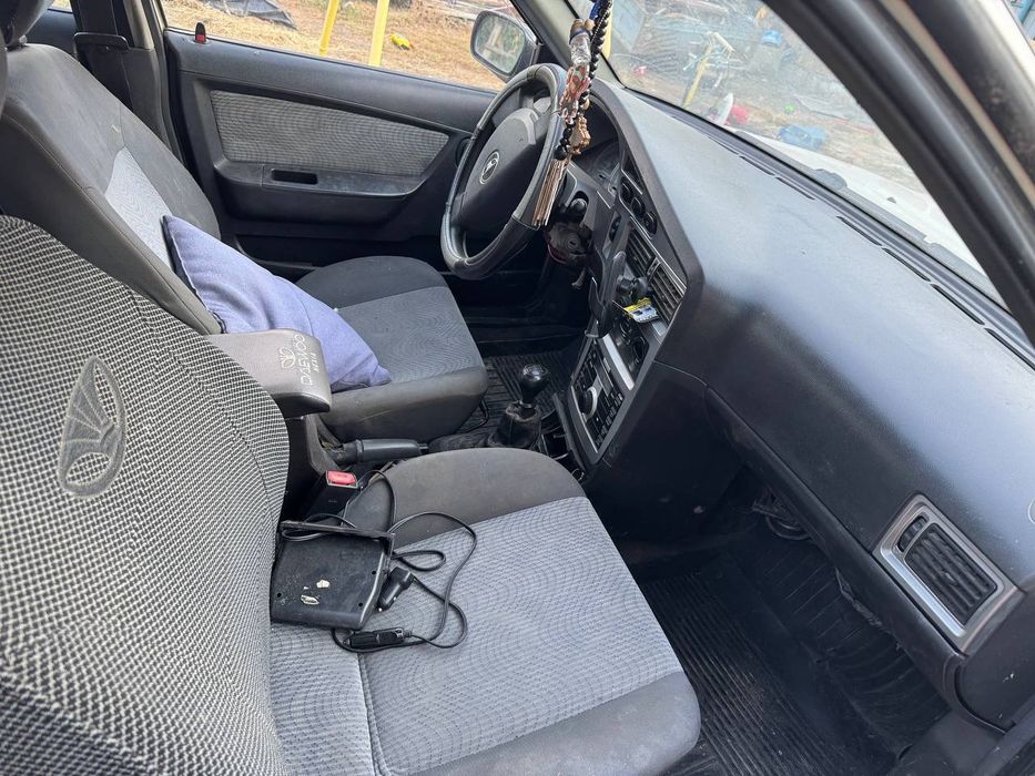 Продам машину Нексія n150