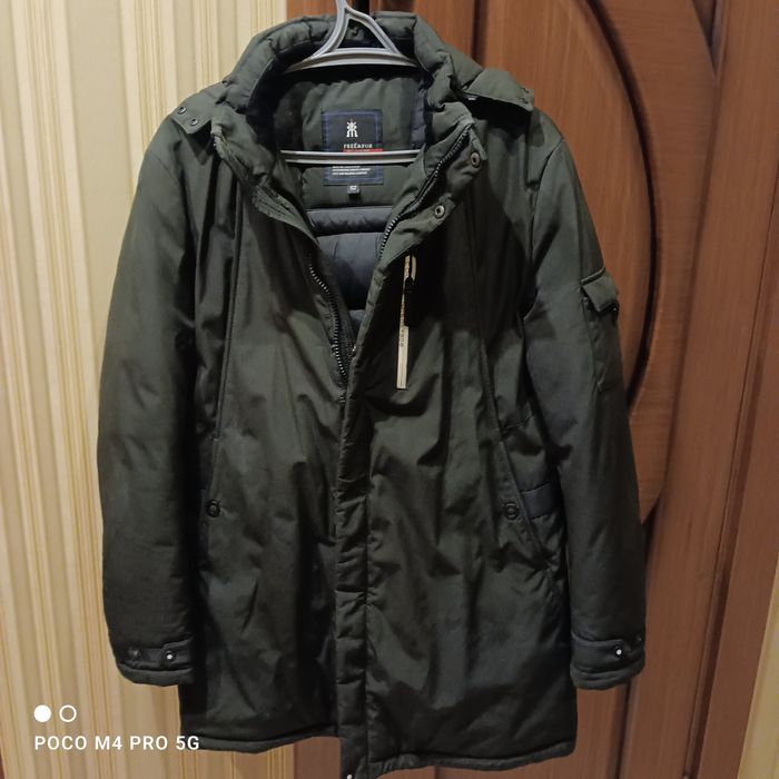 Зимова куртка зеленого кольору