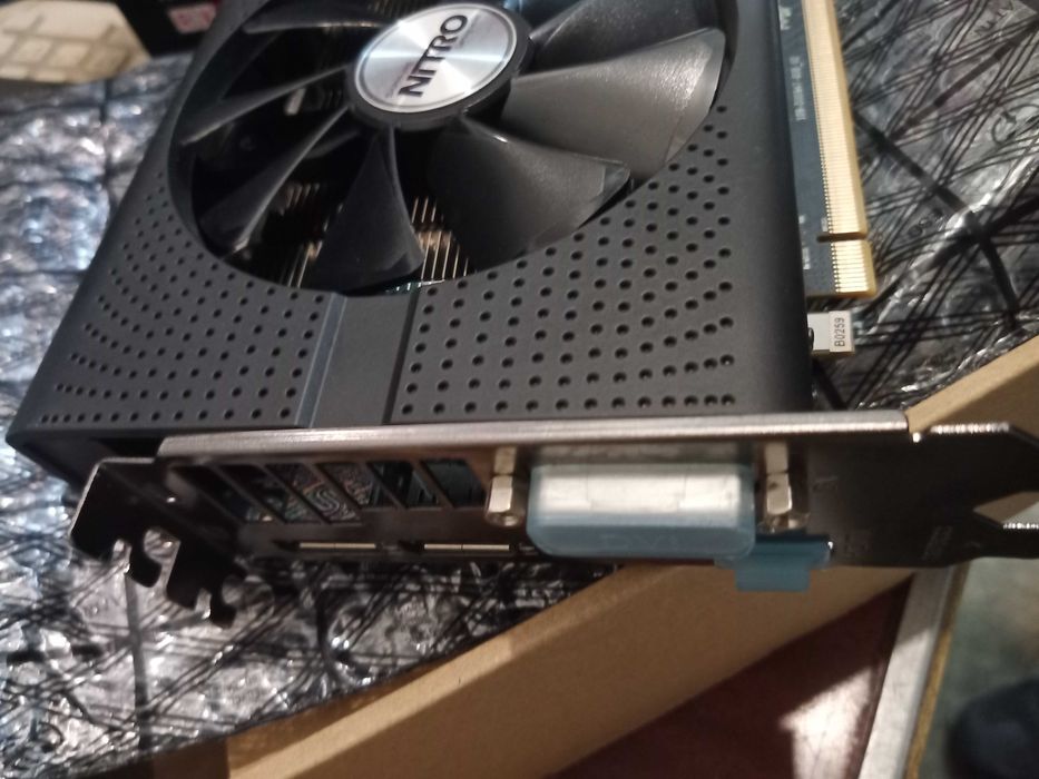 Видеокарта Sapfire RX 470 4Gb GDDR5