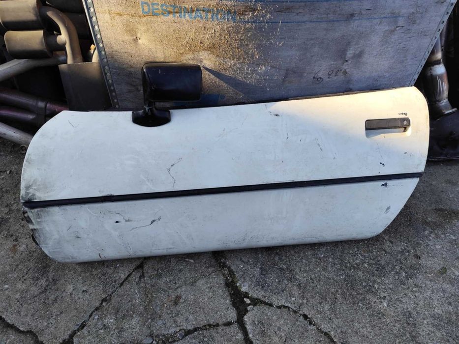 Chevrolet Corvette C4 drzwi lewe kompletne