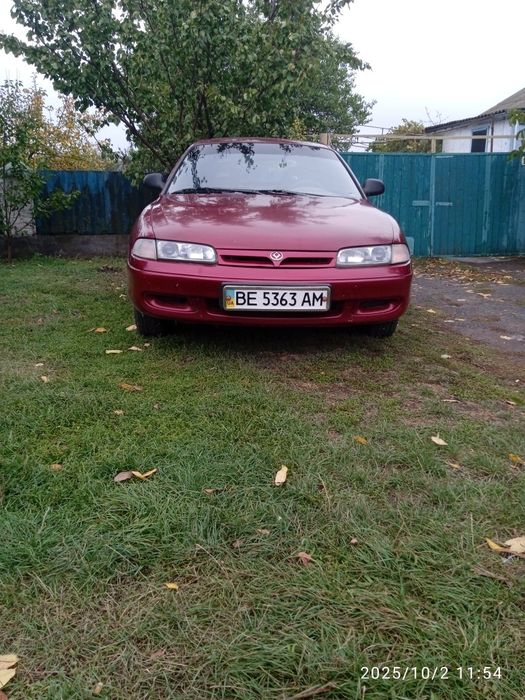 Мазда 626 1,8 продам