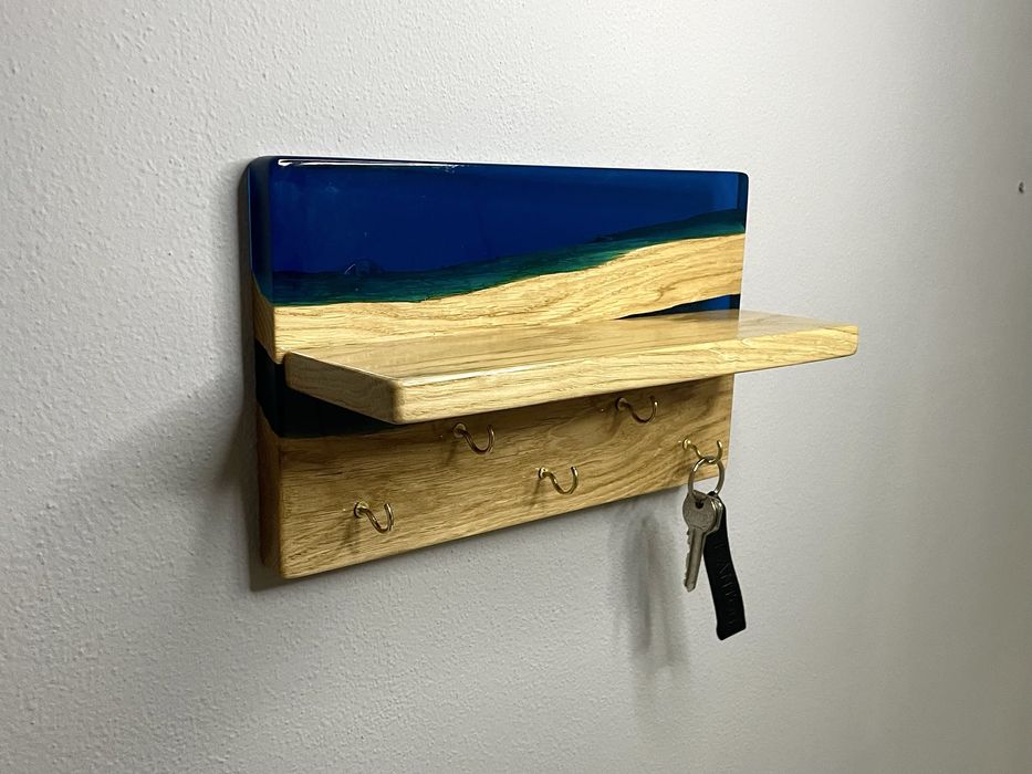 Тримач для ключів із дерева та епоксидної смоли