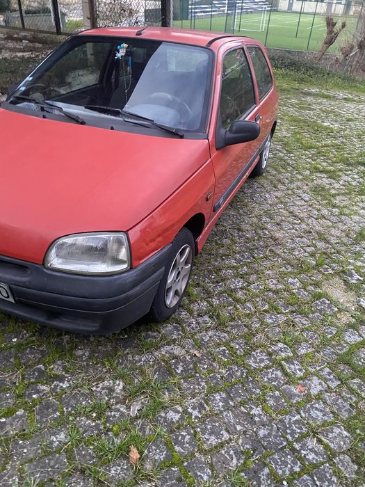 Renault clio 1.2 D7F
