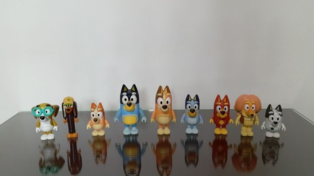Bluey - Bluey, Família e Amigos