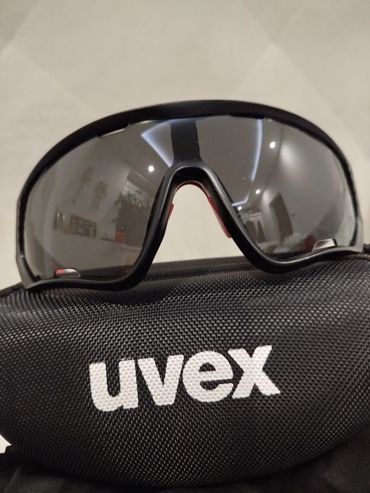 Ultra lekkie okulary sportowe Uvex premium edition