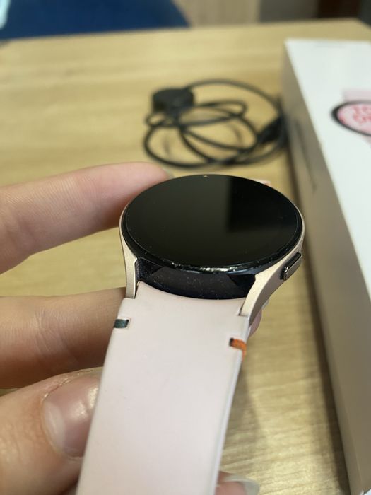 Samsung Galaxy Watch FE R861 różowy + ładowarka i pudełko