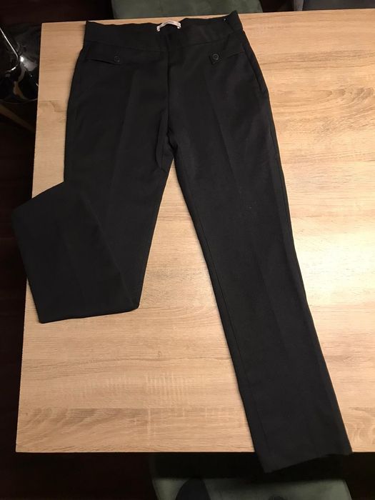 Eleganckie, czarne, modne spodnie Pull&Bear, rozm. S