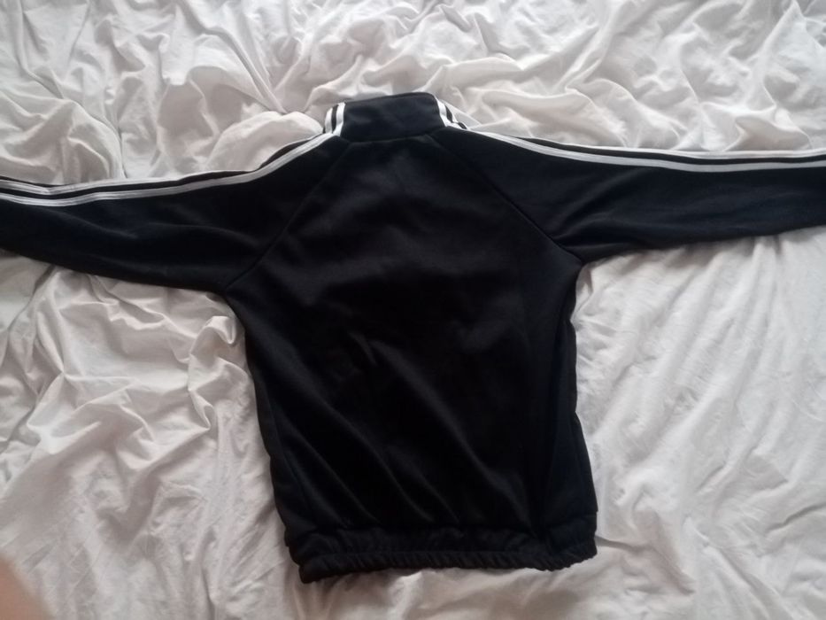 Зипка adidas в крутом исполнении !!!