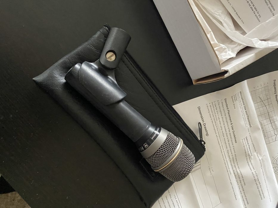 Mikrofon vocal profesional EV RE410