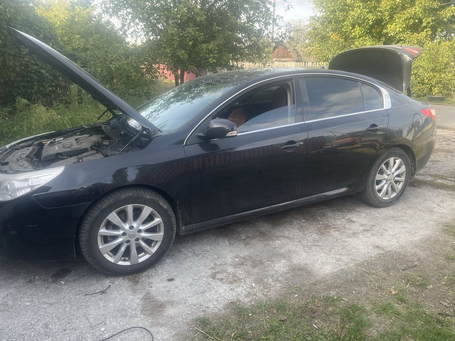 Продам власний автомобіль.
