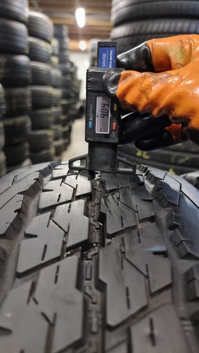 Шини літні 215х70хR15C Bridgestone Duravis R630 / 2 ШТ СТАН НОВИХ