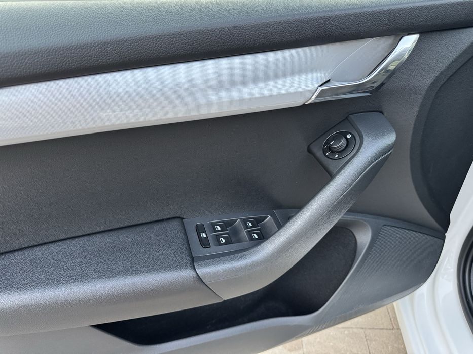 Skoda Octavia 2014 VIN TMBAJ2NE1FB006114 фото оголошення 14 з 24