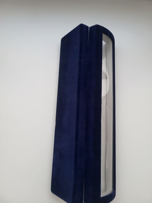 Оксамитова коробочка для браслета/кольє