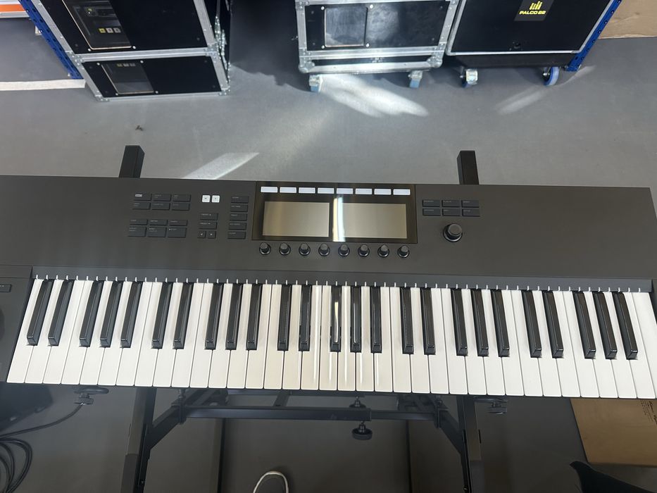 Teclado Midi Komplete S61 MK2