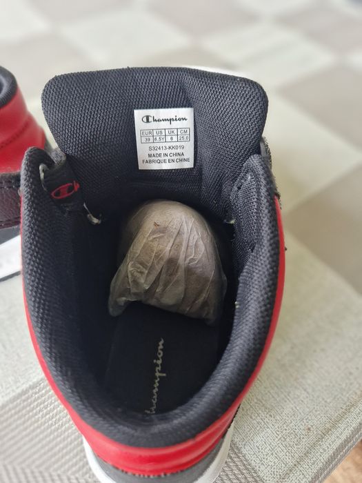 Buty chłopięce  Champion rozm.39