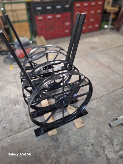 Ławka ogrodowa podstawa oryginalna  masywna