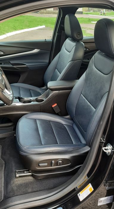 Chevrolet Bolt EUV  2023р Premier