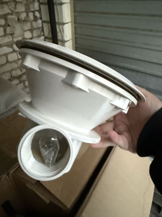 Продам фурнитуру для бассейна