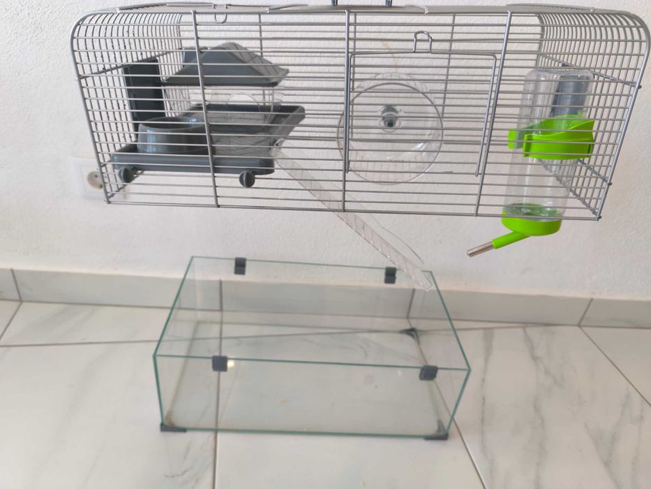 Gaiola, casa para hamster