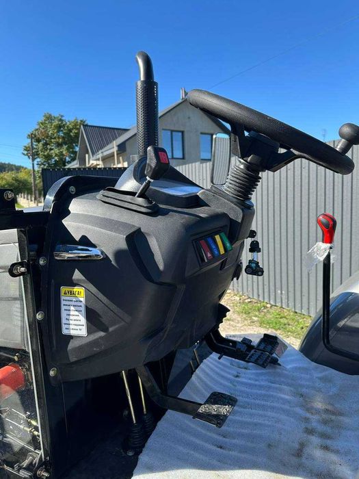 Трактор Скаут 404 з козиркьом,Продаж,Обмін,Доставка. Мінітрактор