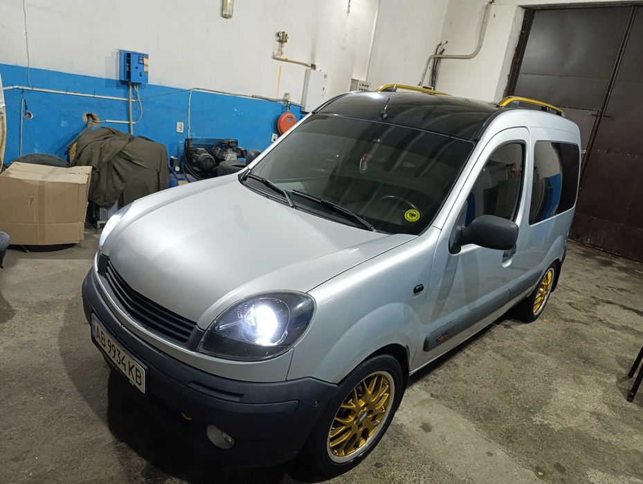 Продам Nissan Kubistar 1.6 газ бензин автомат