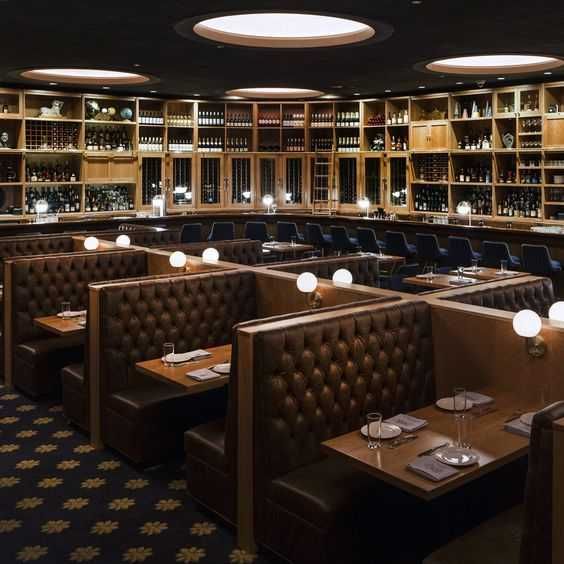 Sofás  p/  Bares  e  Outros