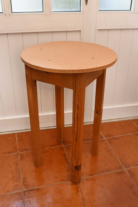 Mesa Redonda Camila com Vidro