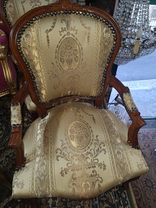 Cadeirões (Grande stock)