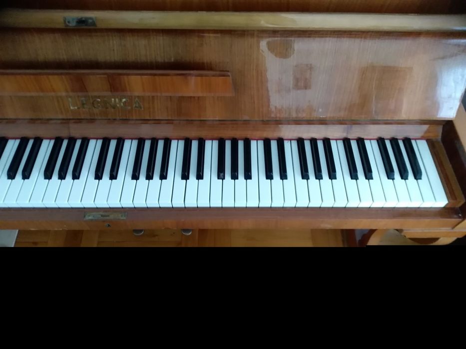 Pianino Legnica używane